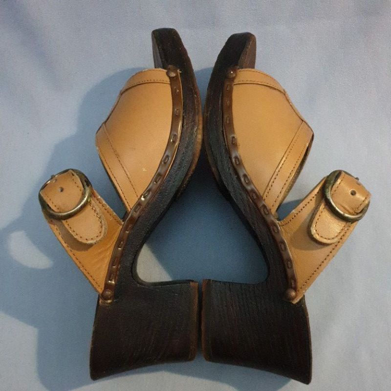 SANDAL SCHOLL PRELOVED