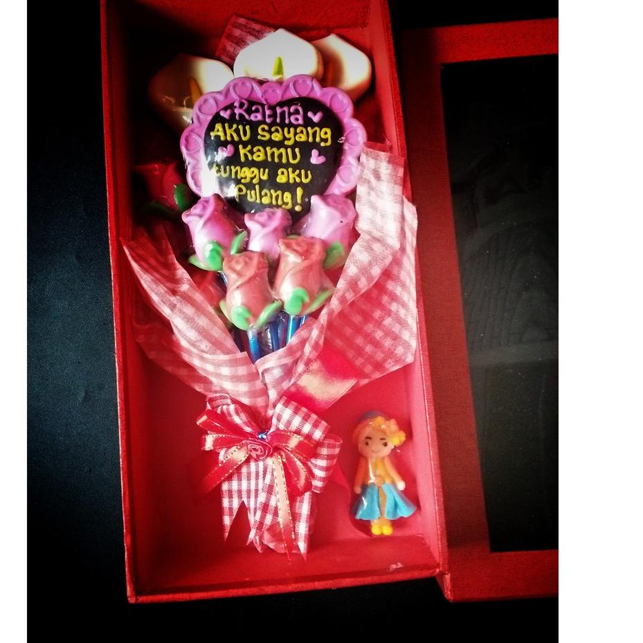 

EXCLUSIVE!Buket coklat bunga untuk kado hadiah ulang tahun milad anniversary (bisa request tulisan)|KD9