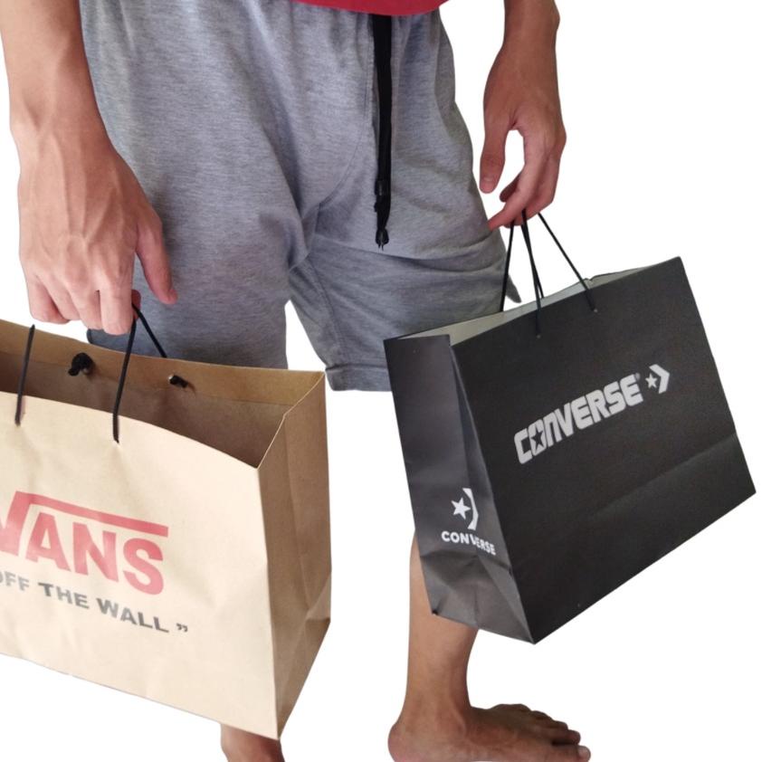 

BAYAR DITEMPAT✔️PAPER BAG VANS CONVERSE|SQ8
