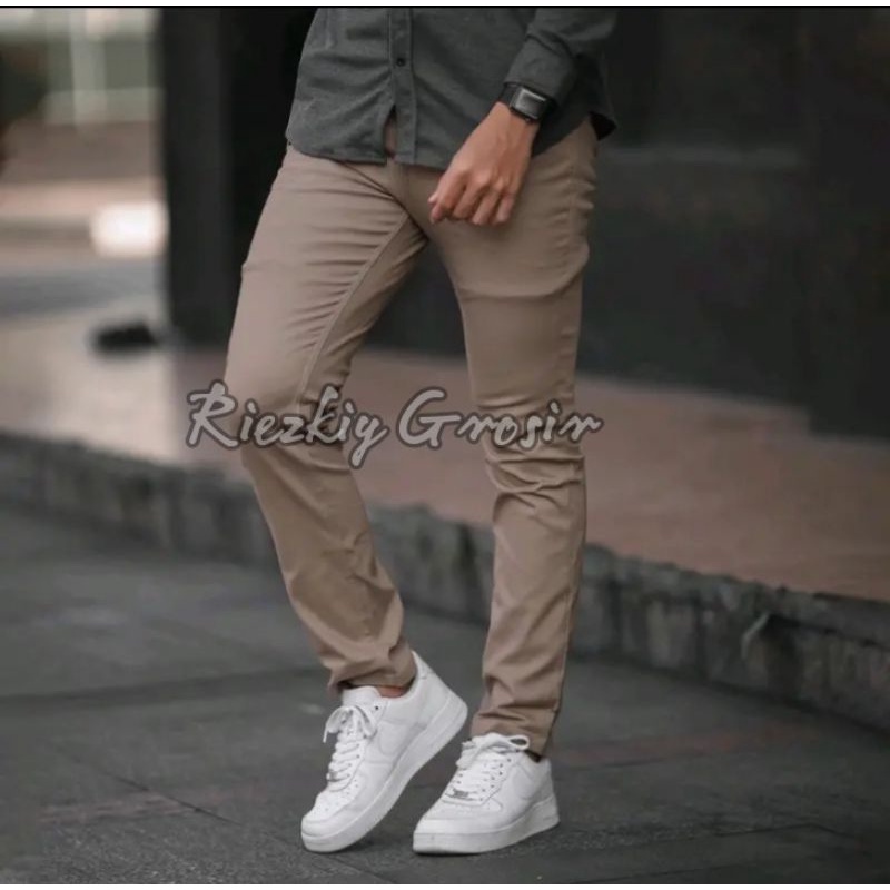 Celana Panjang Pria Chino Cino Slimfit / CELANA Chino Panjang Pria Kantor KERJAHARIAN Santai Casual Formal Hitam Abu Cream Mocca Size 27-38