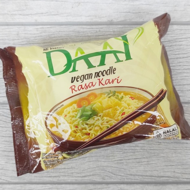[HALAL] DAAI Vegetarian Noodle Rasa Kari 85gr / Dai Vegan Mie Instan Curry Mi Vege Vegan