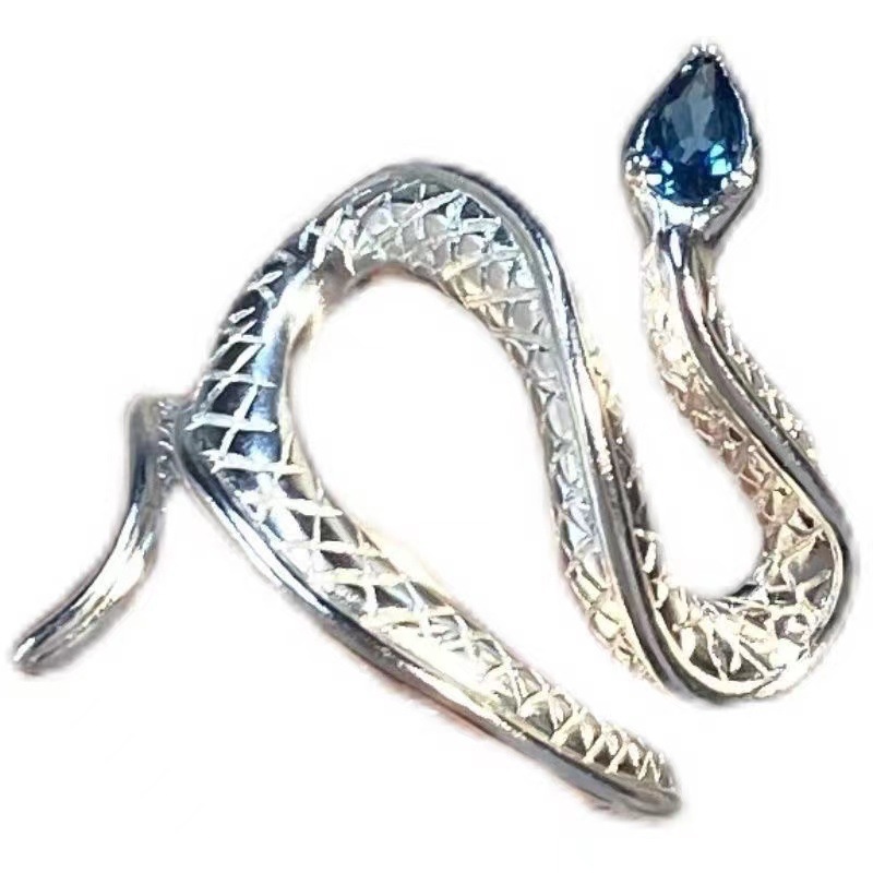 Cincin Topaz Bentuk Ular Adjustable Gaya Hip Hop Punk Eropa Amerika Untuk Wanita