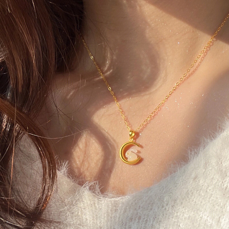 Kalung Desain Bulan Bintang Kelinci Bahan Resin