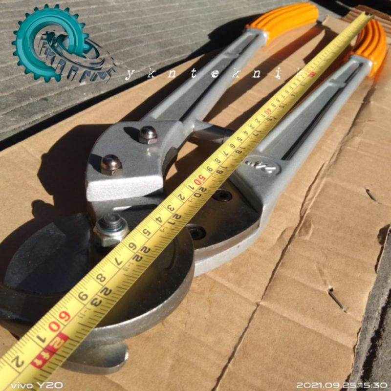 

Gunting Kabel Tembaga Alumunium 24 Inch Gunting Dengan Mata Kuat Dan Tajam