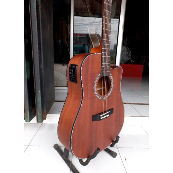 GITAR SCORPION SA 60 C DAN SCORPION SA 60 CEQ ORIGINAL