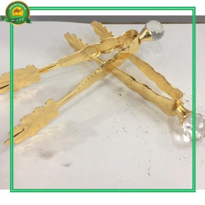 

Termantab] TERLARIS CAPITAN arang saudi arab cantik bukhur gold. Ready stok