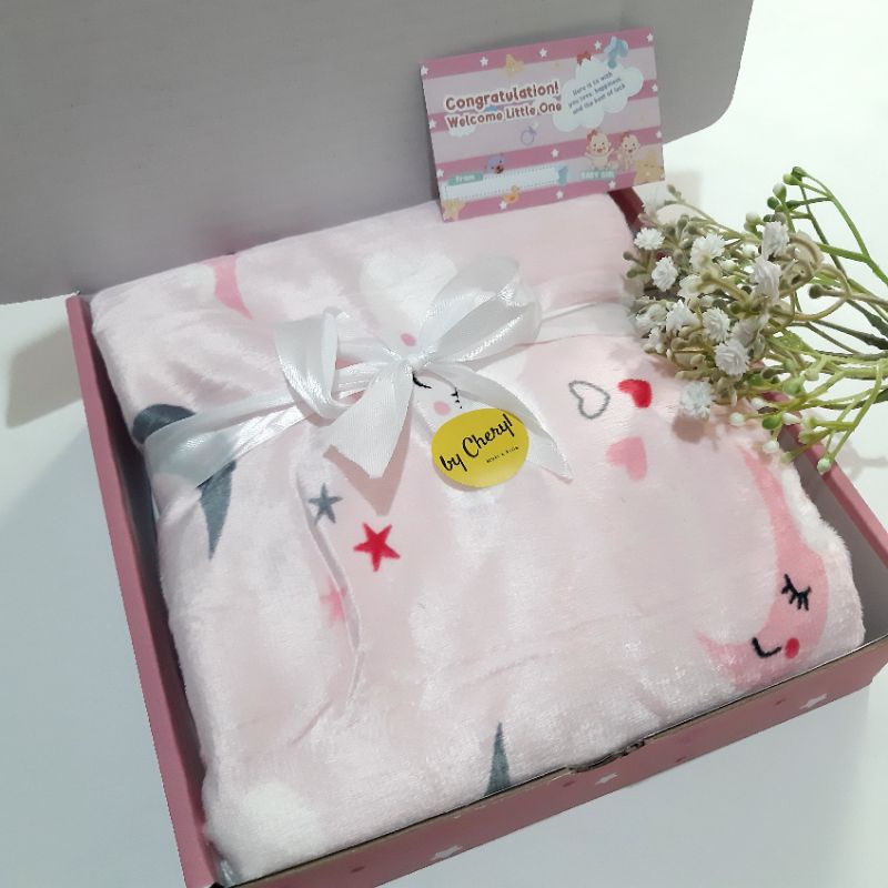 Hampers Baby Gift Set / Handuk bayi dan Selimut Bayi