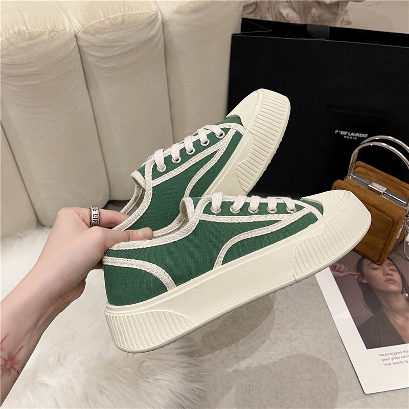 [DREAM] 200 Sepatu Sneakers Kanvas  Sepatu Wanita Terbaru