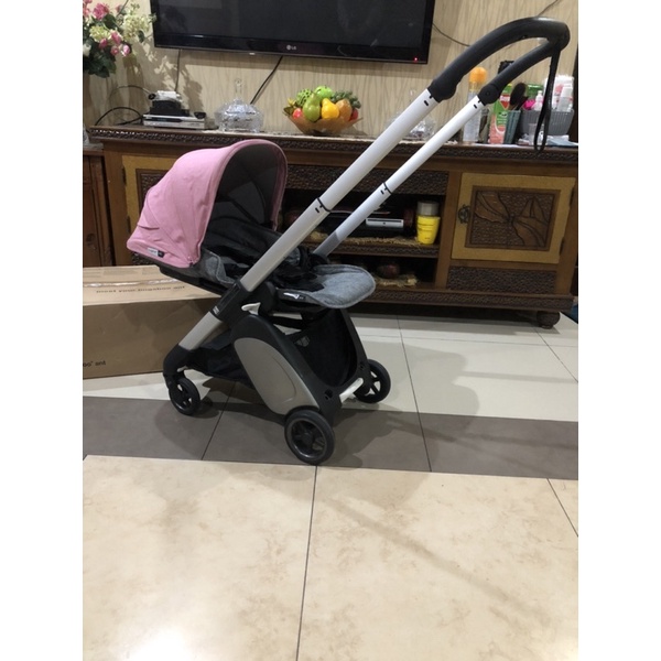 Preloved stroller bugaboo ant pink frame alu lengkap dus (roda bayi bekas berkualitas) sama seperti yg dipakai rayyanza