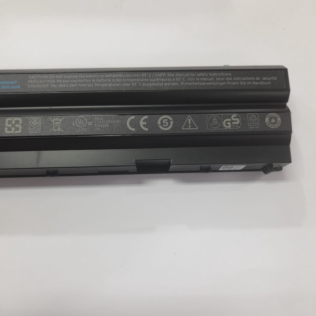 Baterai Battery batre laptop  DE  Latitude E5520 E6520 E6440 E5530