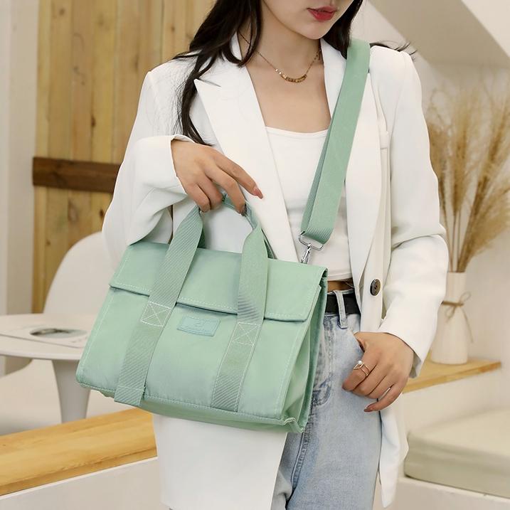 Bagus Banget.. COLOURFUL FOX 0418 Tas Selempang Wanita Sling Bag Wanita Hand Bag Wanita Bahan Anti A