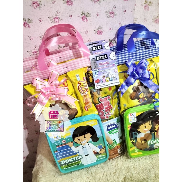 Lunchbox Sekat || Paket snack ultah plus souvenir || Souvenir Lunchbox profesi