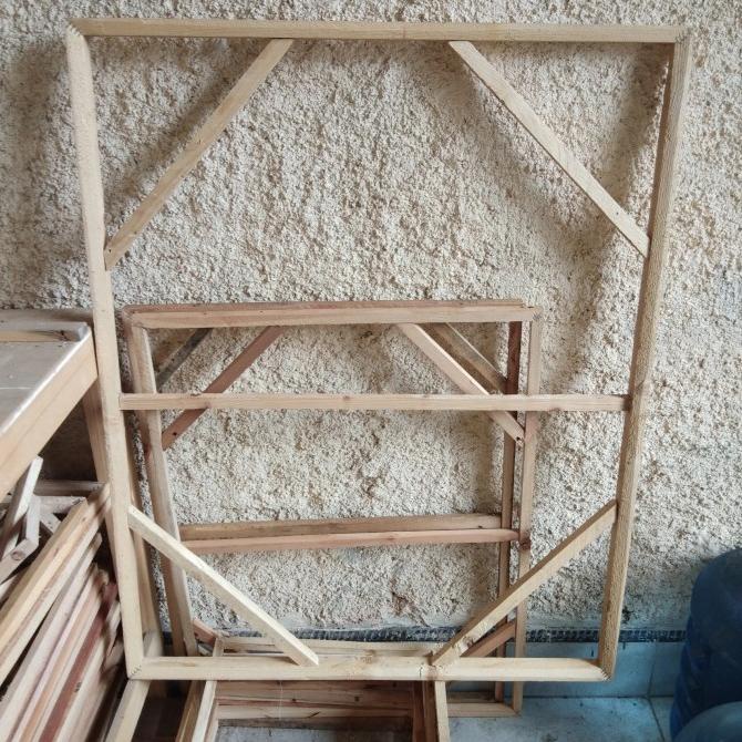 

spanram / rangka kayu uk. 100 x 80 cm kayu tebal .good quality.