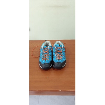 Sepatu Hiking Nassau