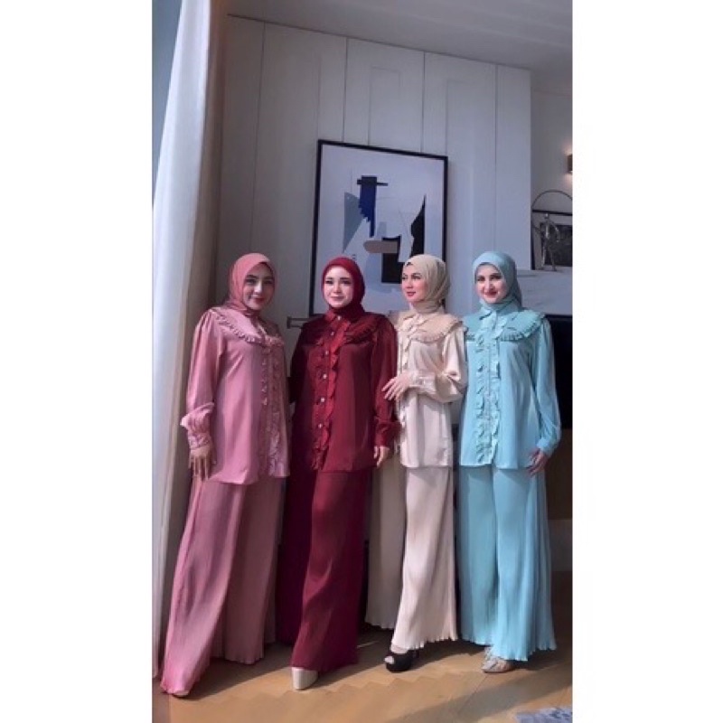 ONE SET PREMIUM BY SHELLASAUKIA ORIGINAL