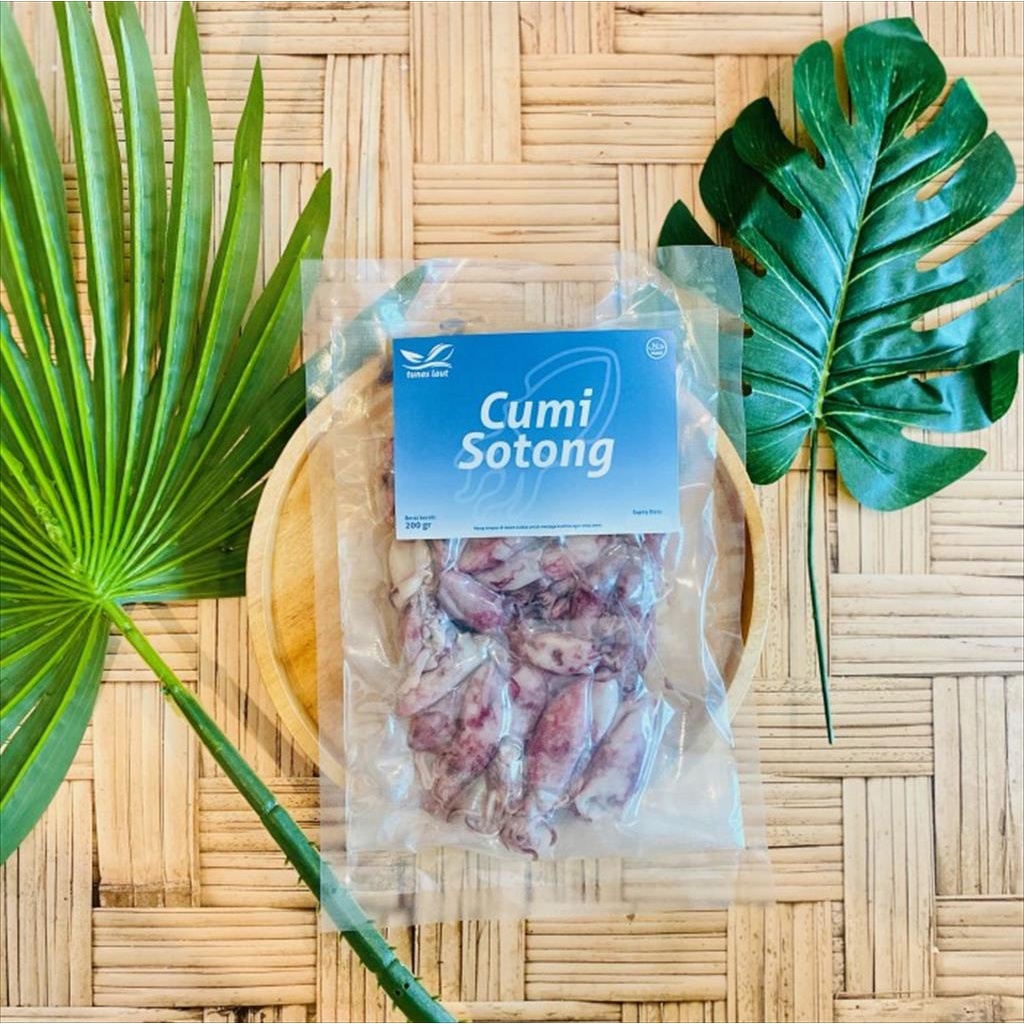 

TUNAS LAUT Cumi Sotong Ikan Asin P-IRT Salted Squid 200Gr | TL-SOTAS1