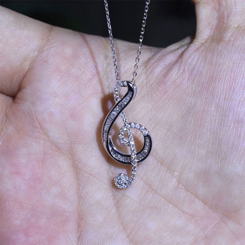 Kalung Rantai Liontin Simbol Musik Bahan Stainless Steel Untuk Wanita