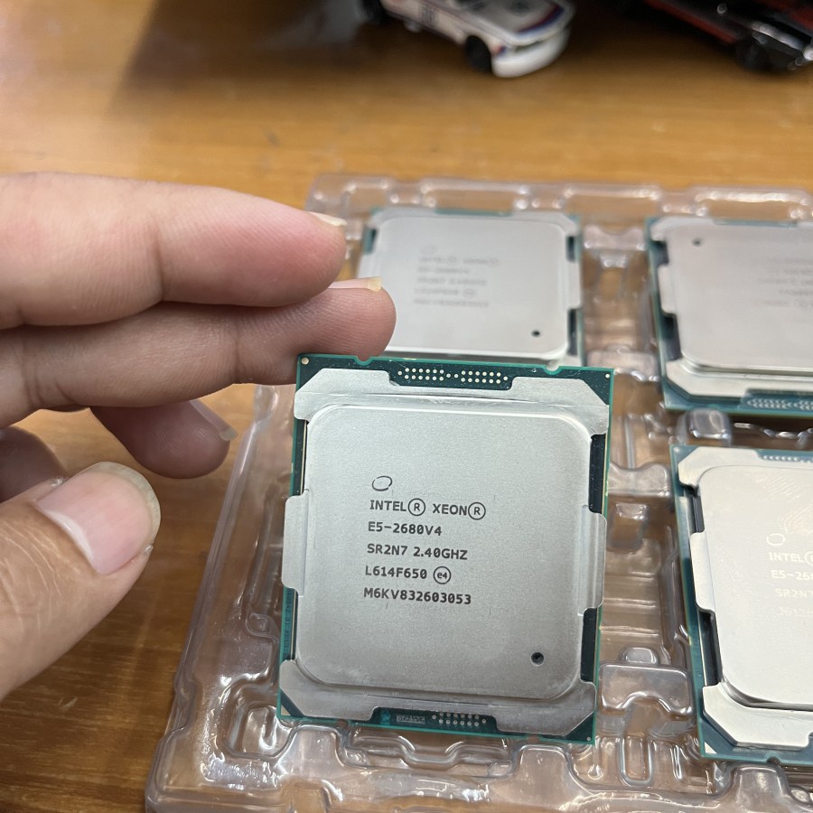 Xeon E5 2680 V4 Virtual 28 Core