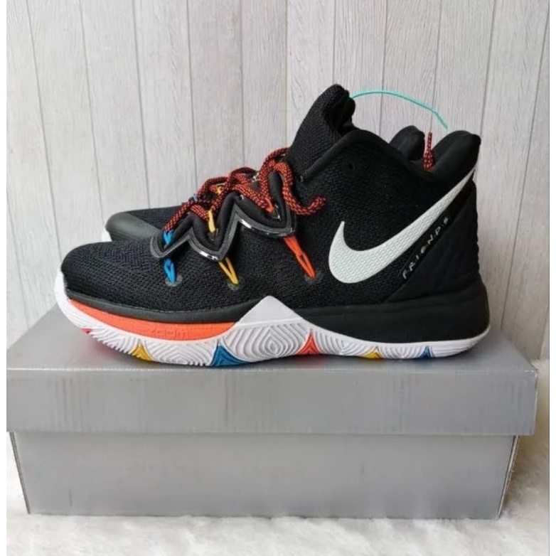 Sepatu Basket Nike Kyrie 5 Friends