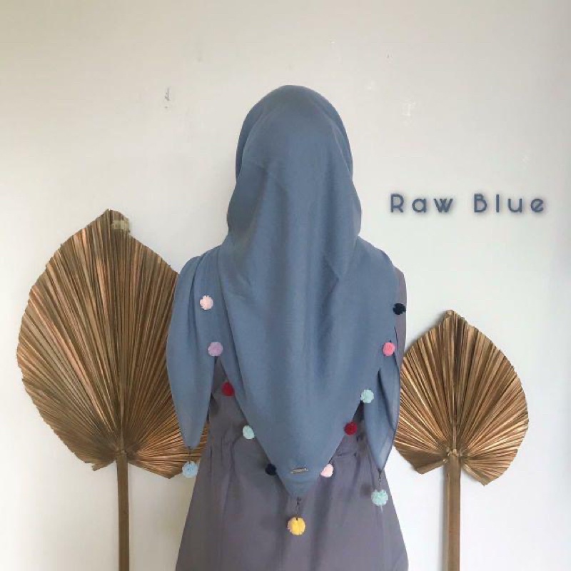 Hijab Ariona Pompom Renda series