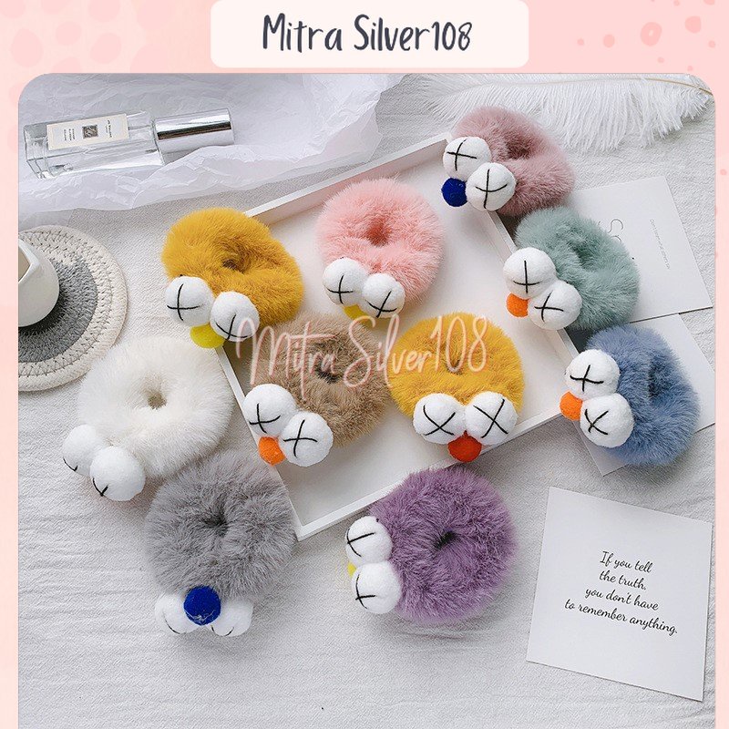 [MS108] KCR 05 Kunciran Bulu PomPom / IKAT RAMBUT KOREA ANAK KECIL/Dewasa SCRUNCHIE