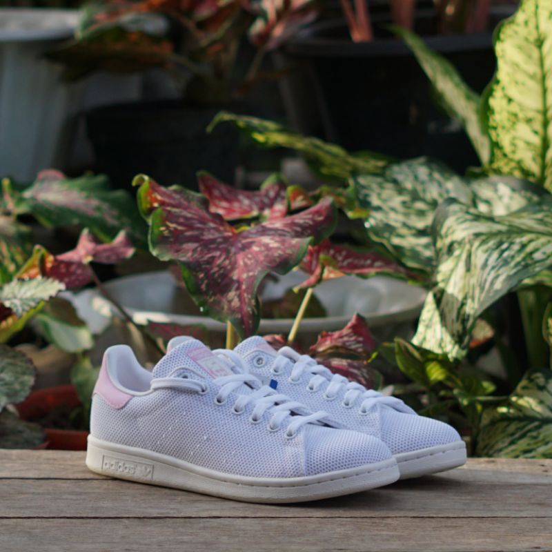 sepatu adidas stan smith