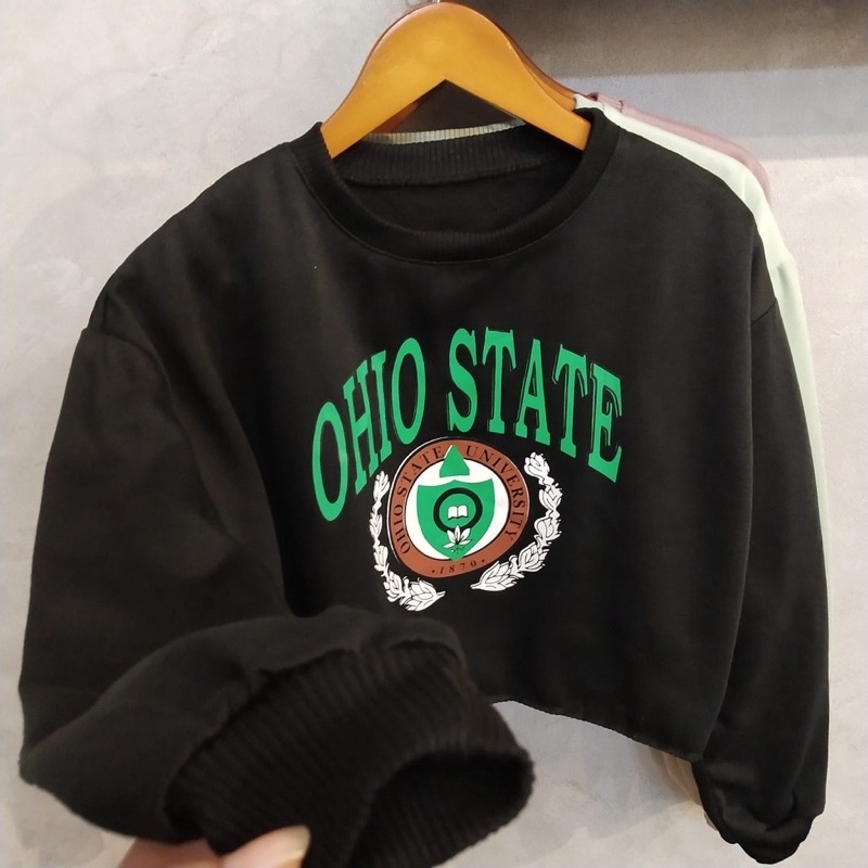 BEFAST - ZGW OOTD Sweater KEILA / Sweater Crop Wanita OHIO STATE FLeece (LD 110, P 42) / Atasan Wanita Lengan Panjang / Sweater Crop Terbaru / Pakaian Kekinian Remaja ABG / Sweater Motif Termurah / Fashion Wanita Casual / OOTD Ala Korean Style Wanita