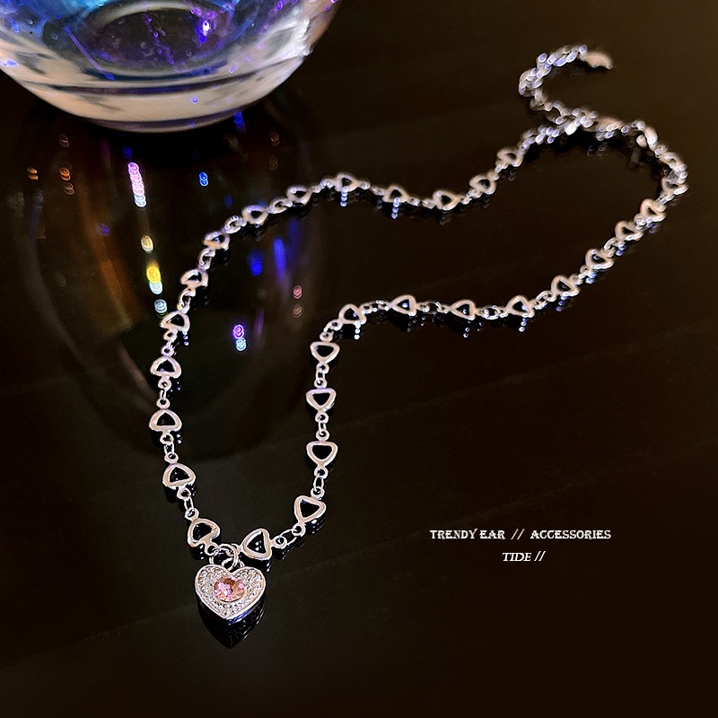 Y2k Kalung Rantai Silver Liontin Hati Hollow Hias Kristal Pink Untuk Wanita