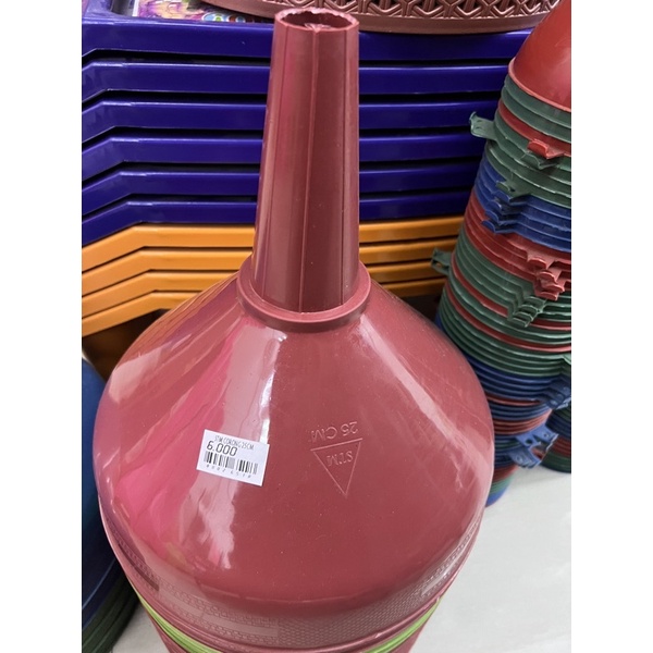 STM CORONG PLASTIK 25CM
