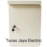 Box Panel Listrik 30x40x15 Model Topi (Kunci Putar) INDOOR/OUTDOOR