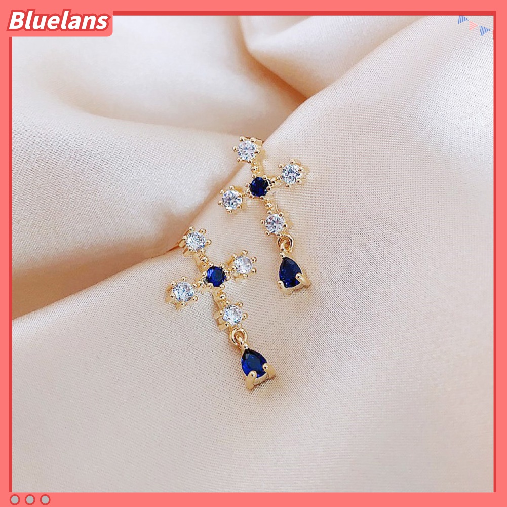 Anting Stud Sapphire Berlian Imitasi Bahan Alloy Untuk Wanita