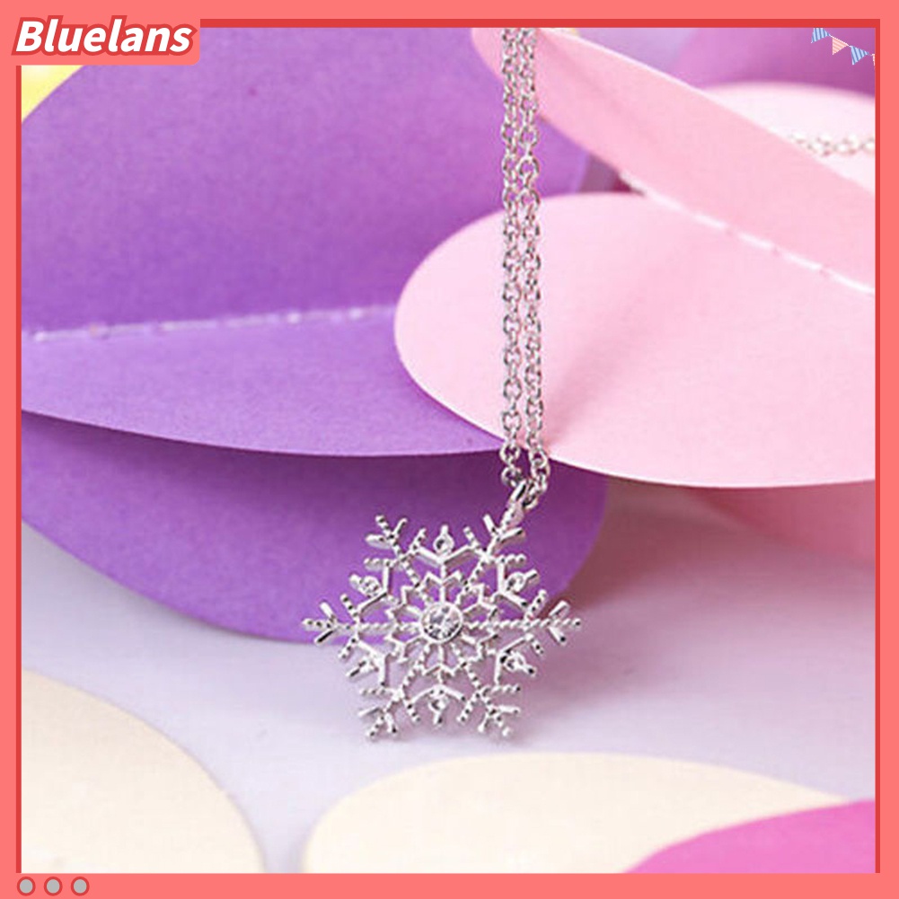 Kalung Rantai Liontin Snowflake Frozen Aksen Berlian Imitasi Untuk Hadiah Natal