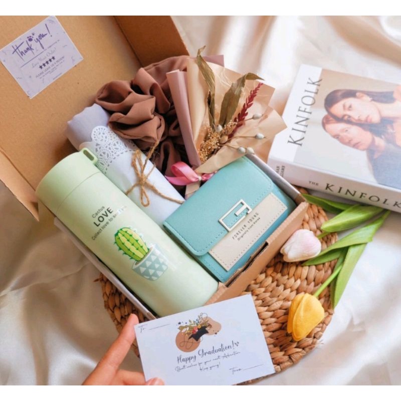 

kado hampers hadiah untuk ulang tahun anniversary nikahan/ souvernir/ gift box /Hantaran/
