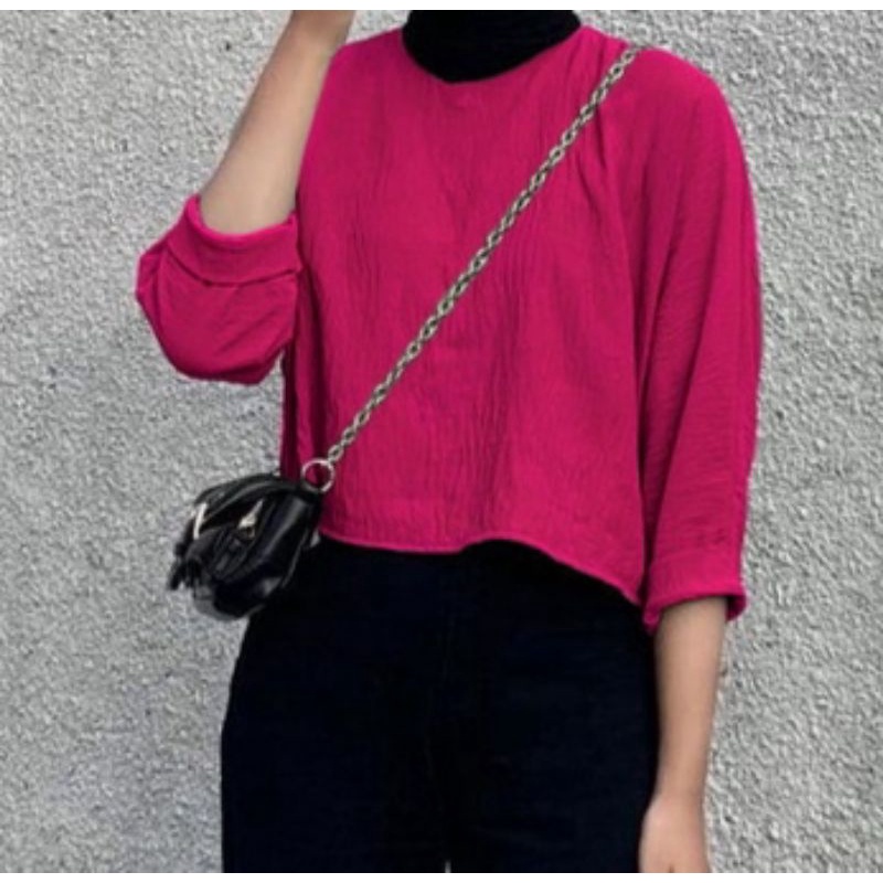 Lisa crop top /crop top crinkle / blouse crinkle / crop top /crop top terbaru
