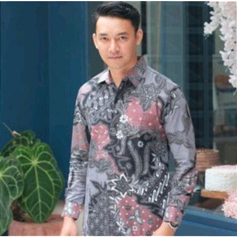 KEMEJA BATIK PRIA LENGAN PANJANG WARNA NUDE KEBAYA AVEENA KEMEJA VANILLA KEMEJA MECCA LENGAN PANJANG