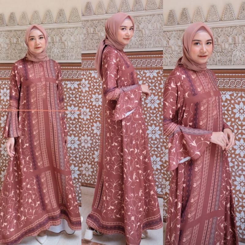 Granada Dress by Kienka