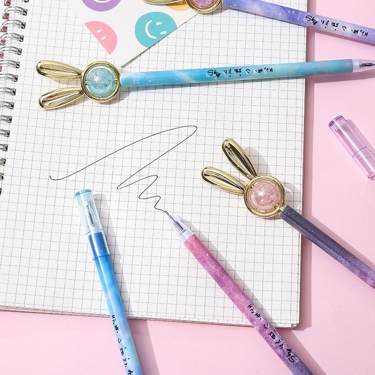 

Miliki - 1 LUSIN 12 BIJI PULPEN GEL GANTUNGAN / PULPEN MOTIF GANTUNGAN / BALLPOINT GANTUNGAN LUCU ✔