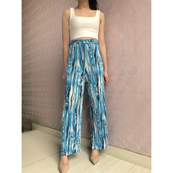 BLAKE PLEATED CULOTTE / kulot plisket lidi motif pleats premium loose highwaist bangkok