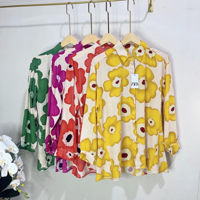 Baju Kemeja Wanita Mickey flower || Kemeja Lengan Panjang / kemeja satin silk / kemeja impor / kemeja murah / kemeja viral / kemeja best seller / kemeja real pict / kemeja santai / kemeja premium / kemerja / kemeja kerja