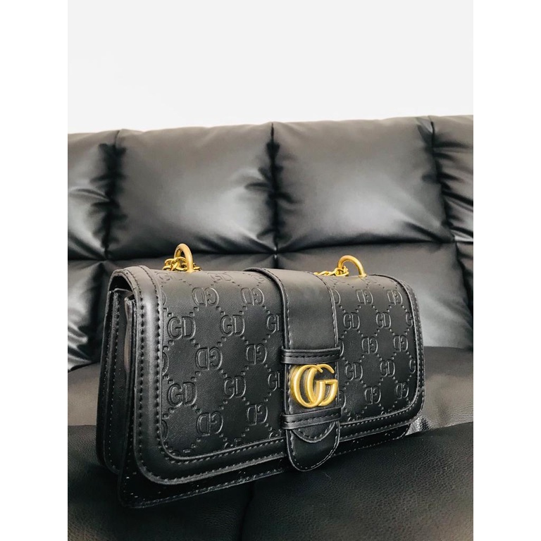 TAS SELEMPANG WANITA GUCCI