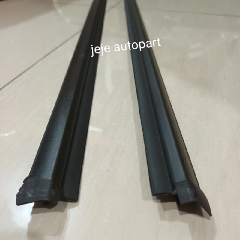 karet plipit kaca luar grand max grandmax luxio original asli