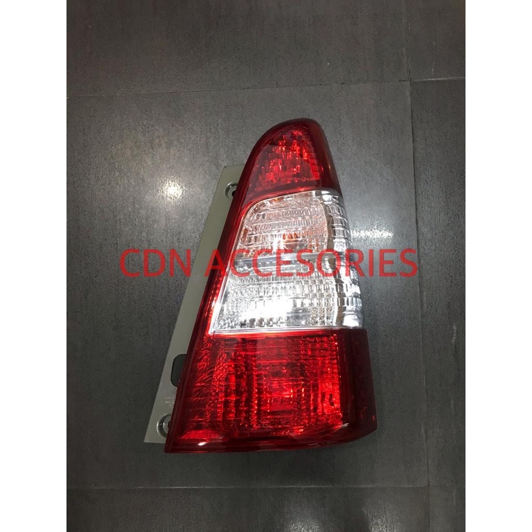 Stoplamp Innova/Lampu belakang Innova/Toyota Innova + socket & Bohlam