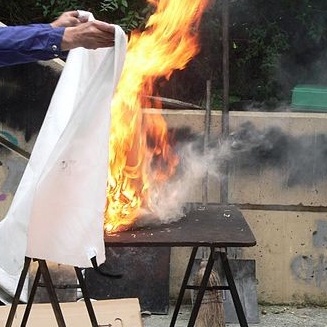 Fire Blanket / Selimut Api Tonata 1 x 1 m / Hard Case
