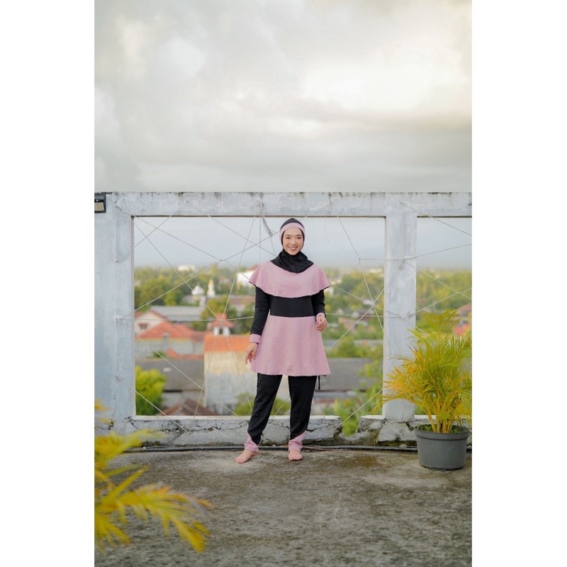 PRELOVED BAJU RENANG MUSLIMAH