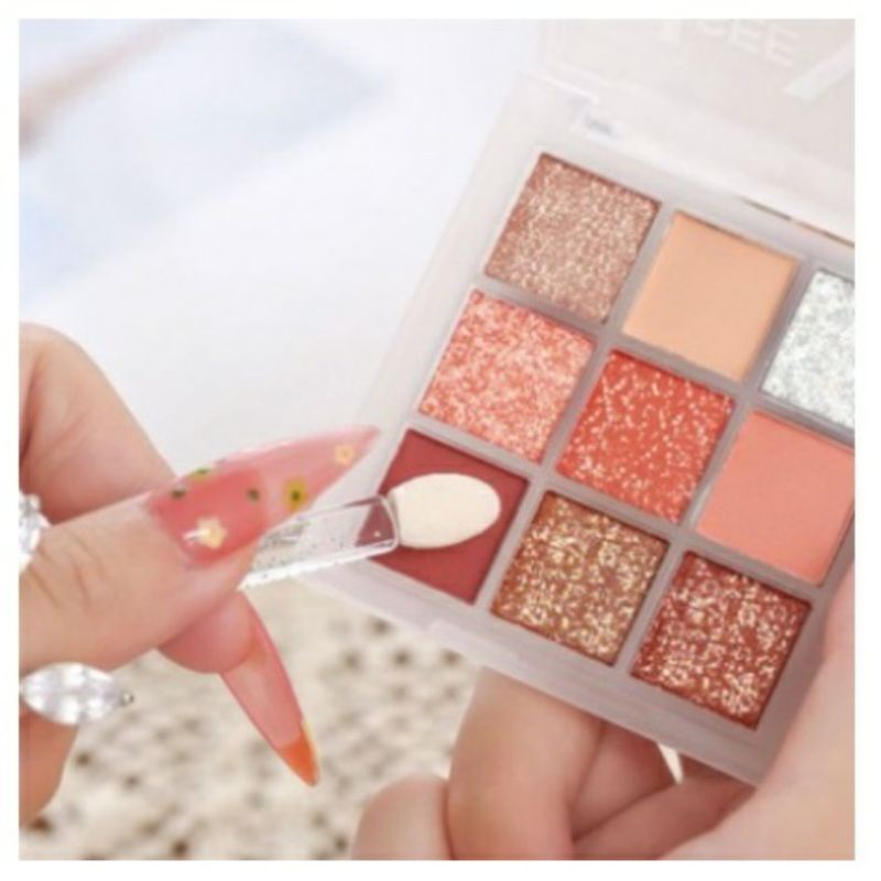 Lameila Eyeshadow Pallete 9 Warna Pigmen Glitter