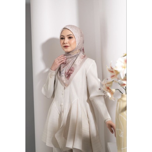 Amour Scarf By Heylocal