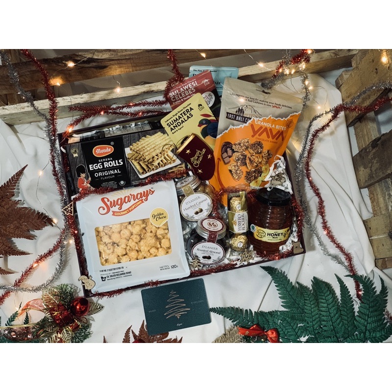 

SHIPPED BY SANTA | CHRISTMAS PACKAGES | KADO NATAL | HAMPERS XMAS
