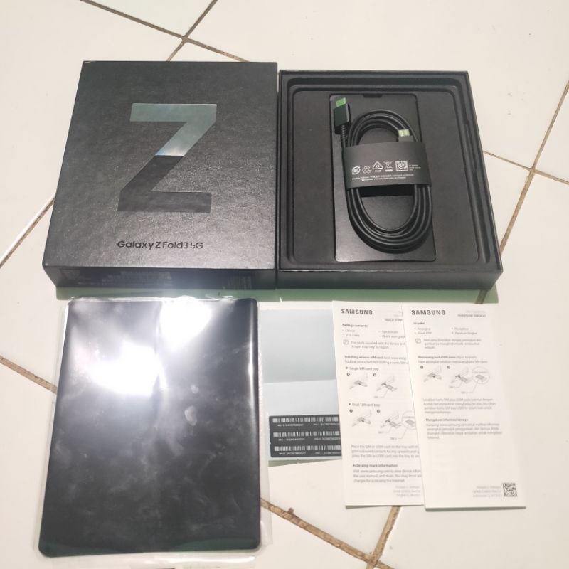 

Dus Box Samsung Galaxy Fold3 + Kabel Original Copotan