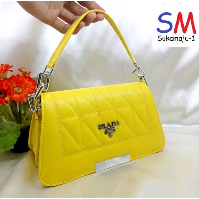 Tas Selempang Wanita Aplilasi Parada Bahal Premium Fashion / Tas Selempang Wanita Fashion Premium