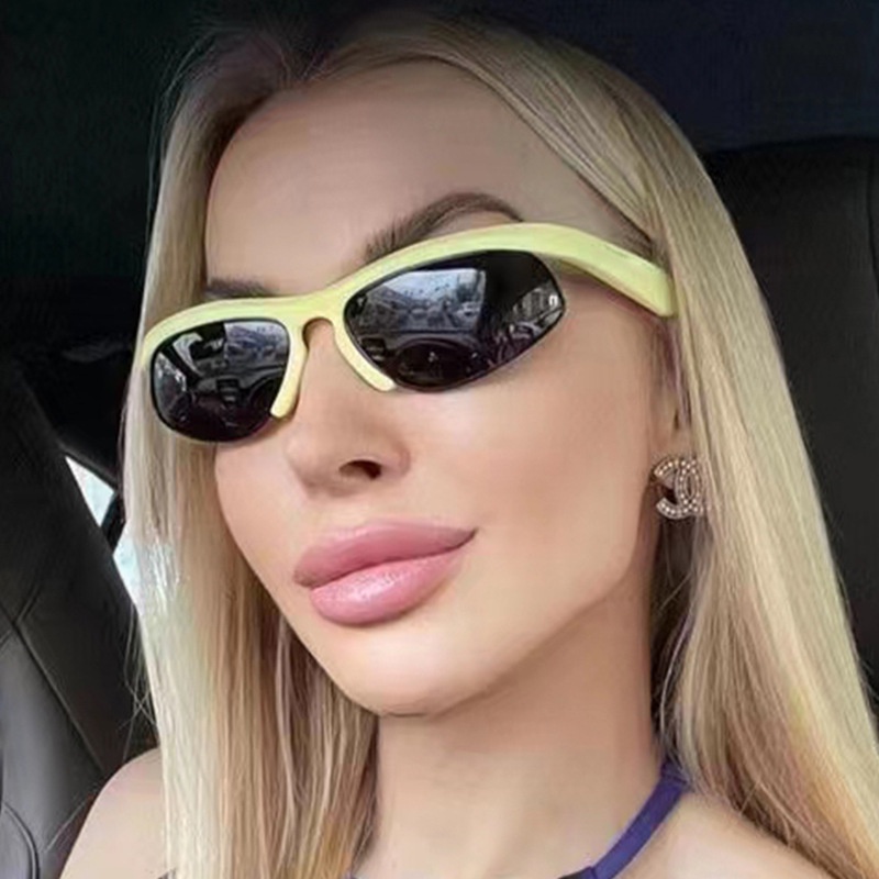 Kacamata Hitam Pria / Wanita Model Punk Frame Setengah Untuk Bersepeda